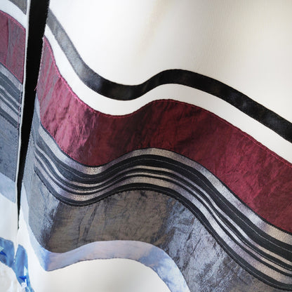 Elegant Gabrieli tallit - Bordeaux on White